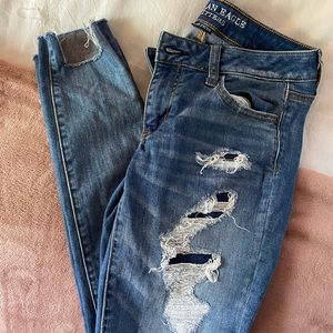 American Eagle Distressed Jeans
